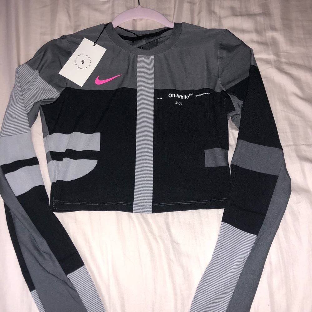 Off White Nike Easy Run athletic top